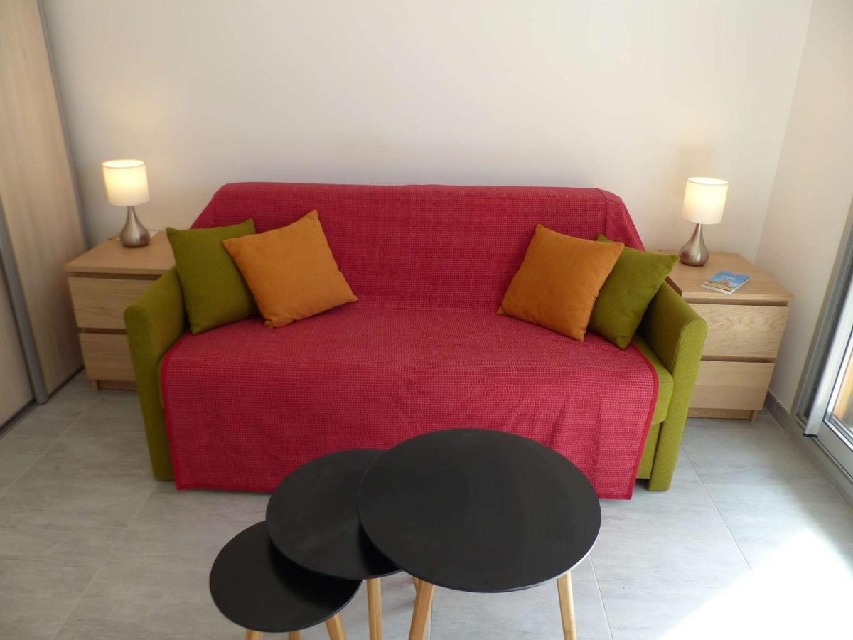 Charmant Studio Climatise Avec Balcon A 50M De La Plage - Le Lavandou Centre-Ville - Fr-1-308-110 외부 사진